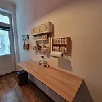 етаж от къща с двор Apartament